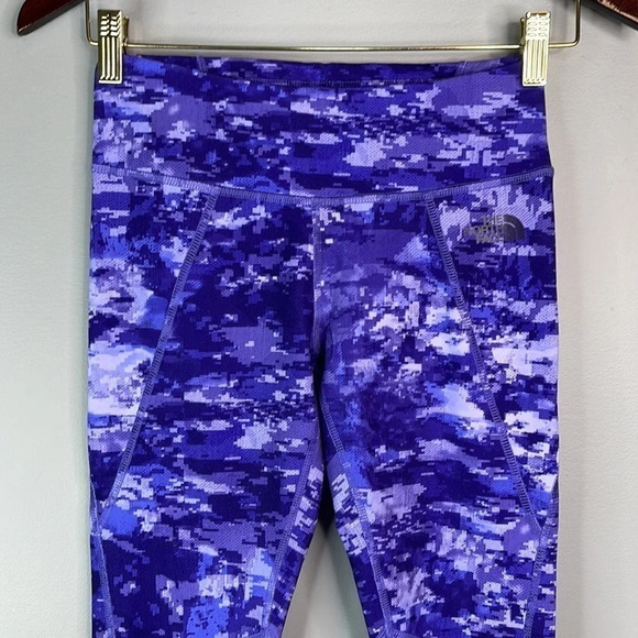 THE NORTH FACE Digital Camo Leggings Purple Print Mid-Rise Gorpcore Size XS - Picture 4 of 12